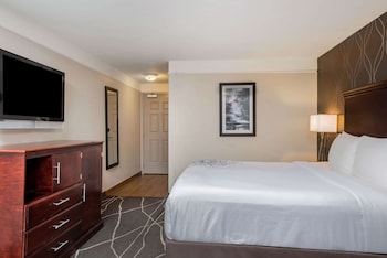 fairfield by marriott inn and suites fresno river park