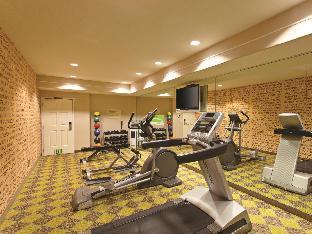 fairfield by marriott inn and suites fresno river park