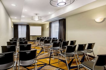 fairfield by marriott inn and suites fresno river park