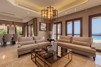 aphrodite hills golf and spa resort residences mythos villas