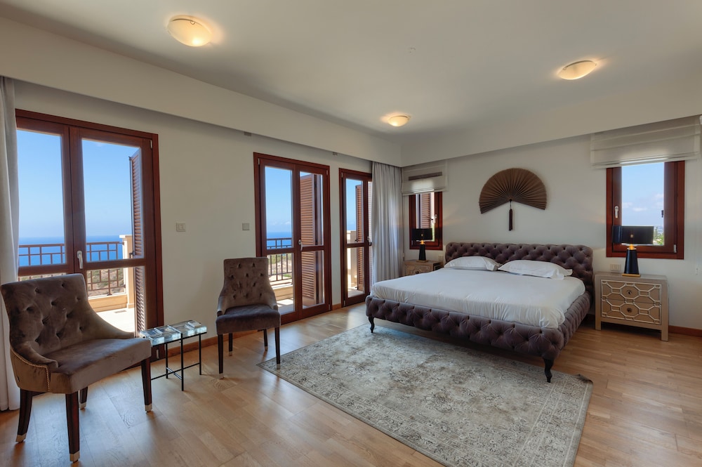 aphrodite hills golf and spa resort residences mythos villas