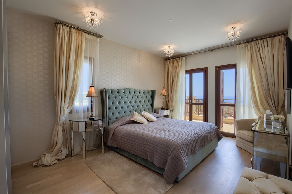 aphrodite hills golf and spa resort residences mythos villas
