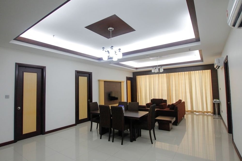 imperial suites miri