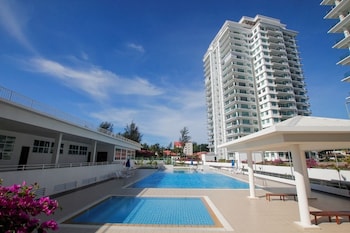imperial suites miri