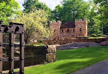bolton landing