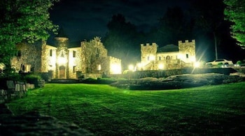 highlands castle overlooking lake george plus 2 other castles