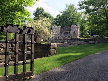 bolton landing