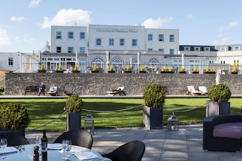 harbour hotel christchurch