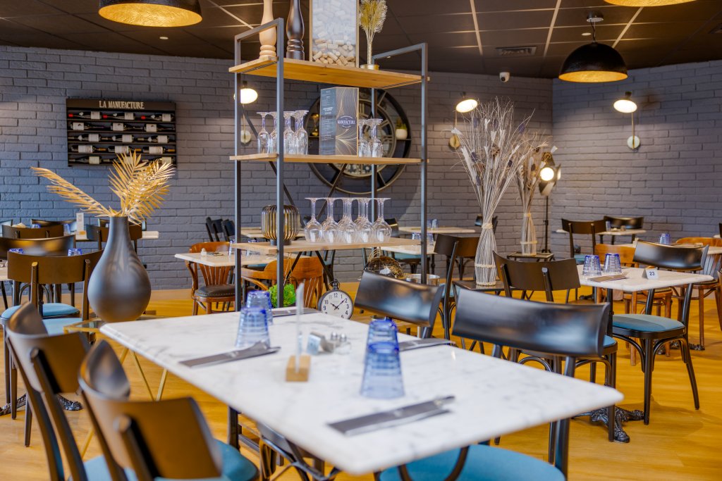 Mercure Lyon Est Villefontaine,,4 star