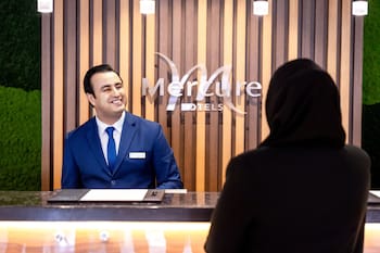 mercure suites dubai barsha heights