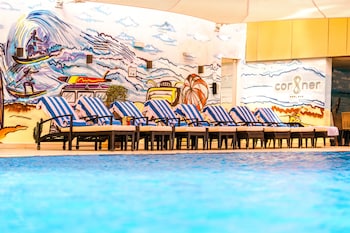 mercure suites dubai barsha heights