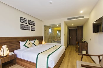 ally beach boutique hotel hoian