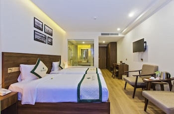 ally beach boutique hotel hoian