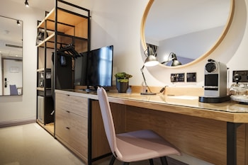 the fox and goose hotel