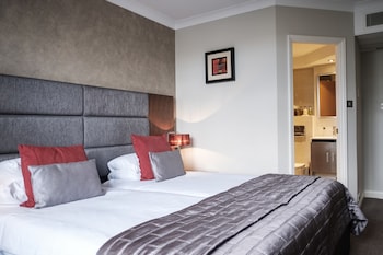 the fox and goose hotel