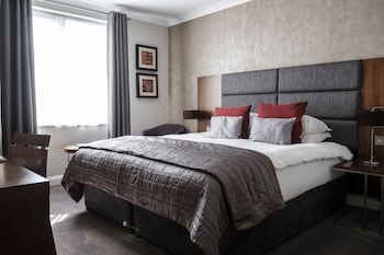 the fox and goose hotel