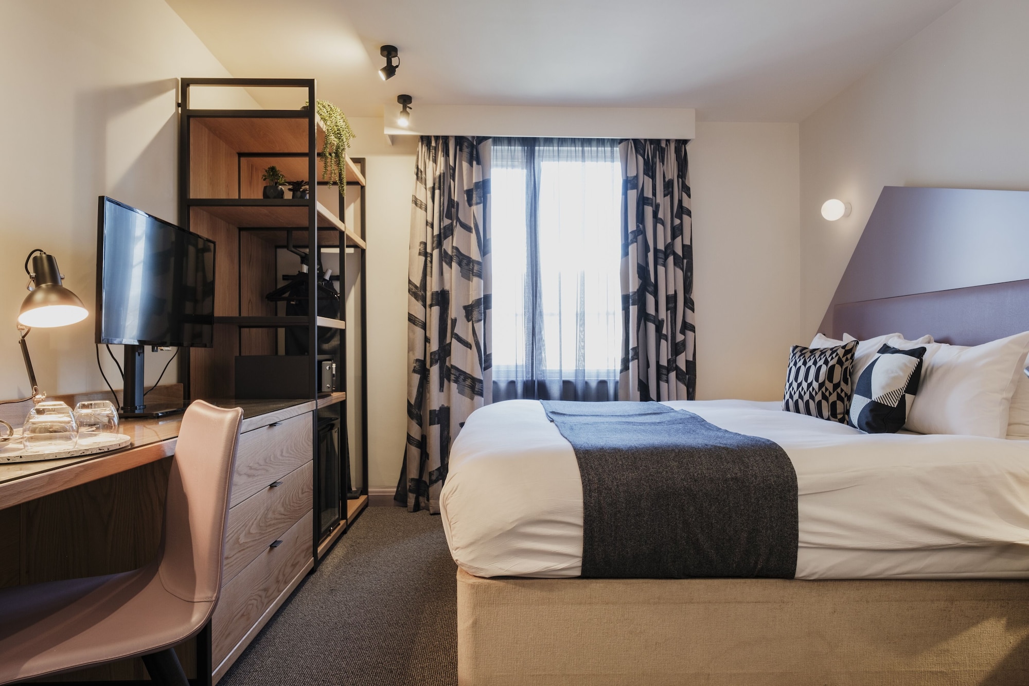 the fox and goose hotel