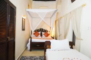 al johari hotel and spa