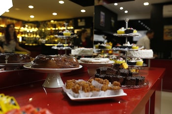 holiday business chapeco