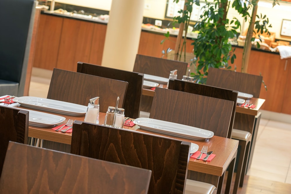 leonardo hotel salzburg airport
