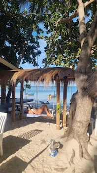 the hideaway pariya haad yuan ko pha ngan
