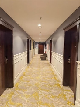makarim palm hotel