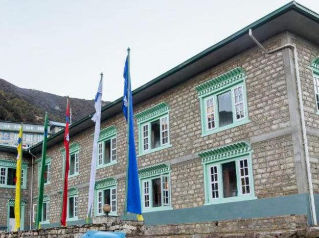 mountain lodges of nepal namche