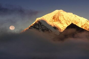 mountain lodges of nepal namche