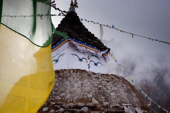 mountain lodges of nepal namche