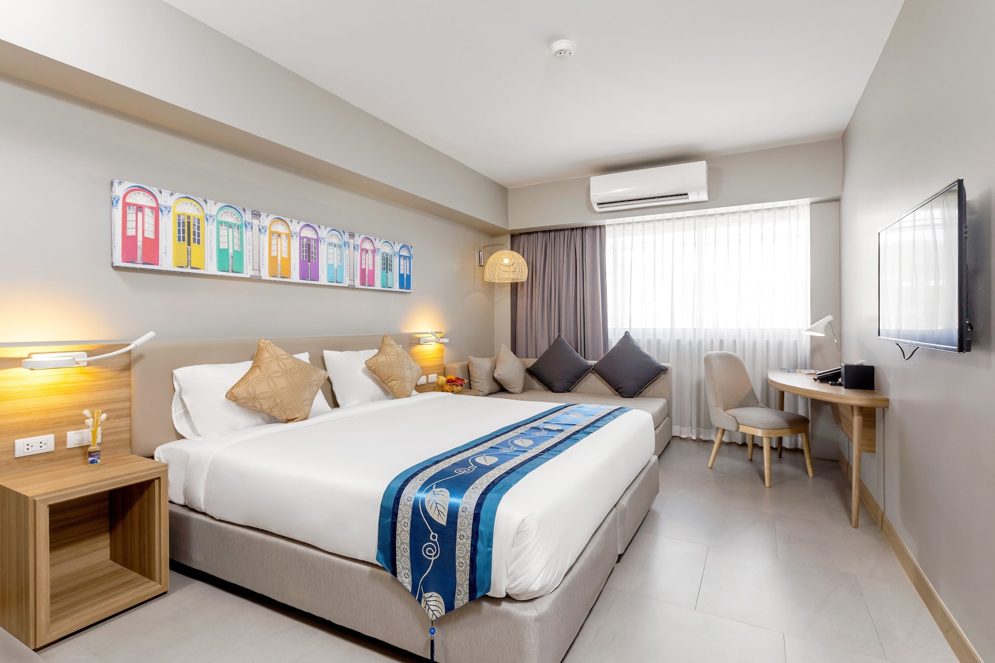 journeyhub phuket patong