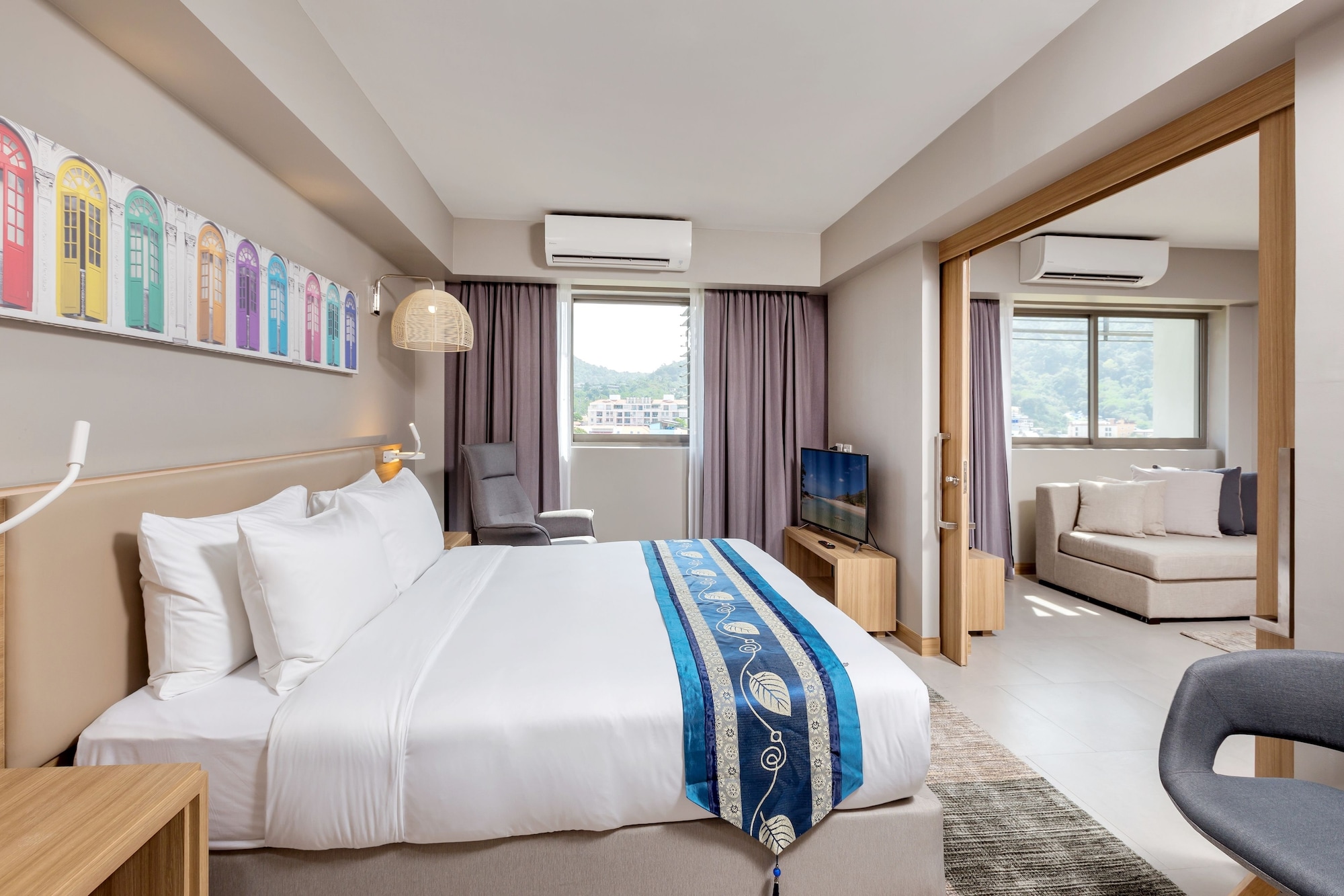 journeyhub phuket patong