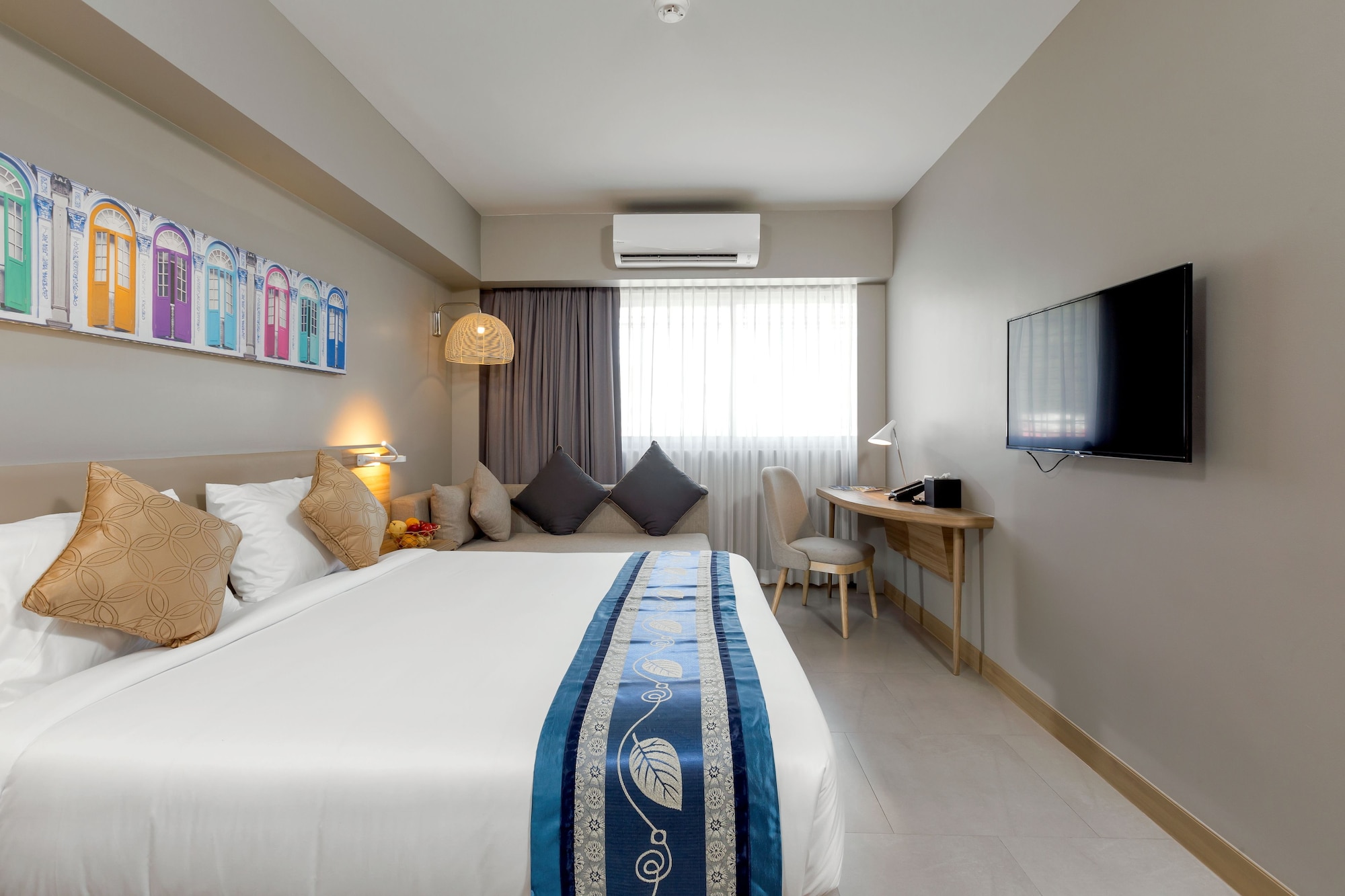 journeyhub phuket patong