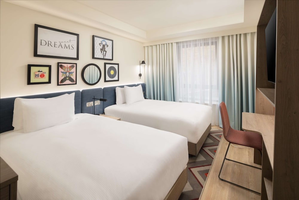 hampton by hilton london city