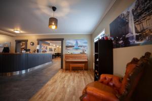 Kirkjufell Hotel,Grundarfjordur>>Borgarnes,3 star