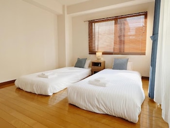 pine tree hotel