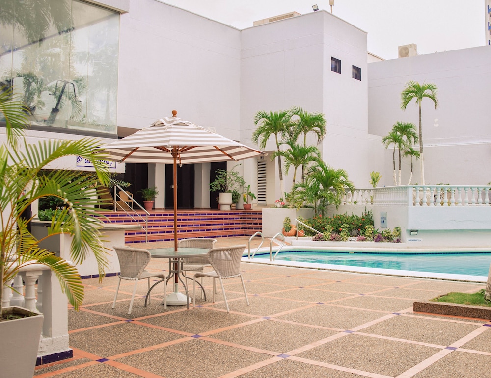 hotel faranda express puerta del sol barranquilla