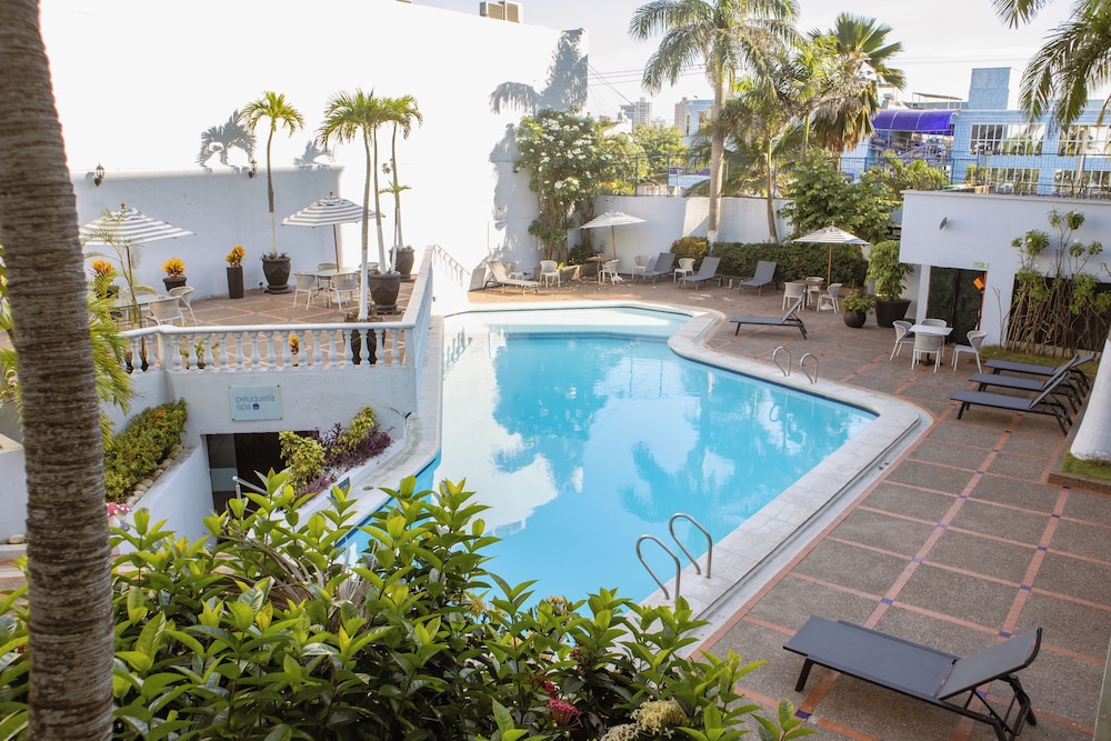 hotel faranda express puerta del sol barranquilla