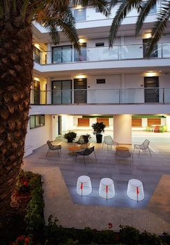 margarita sea side hotel