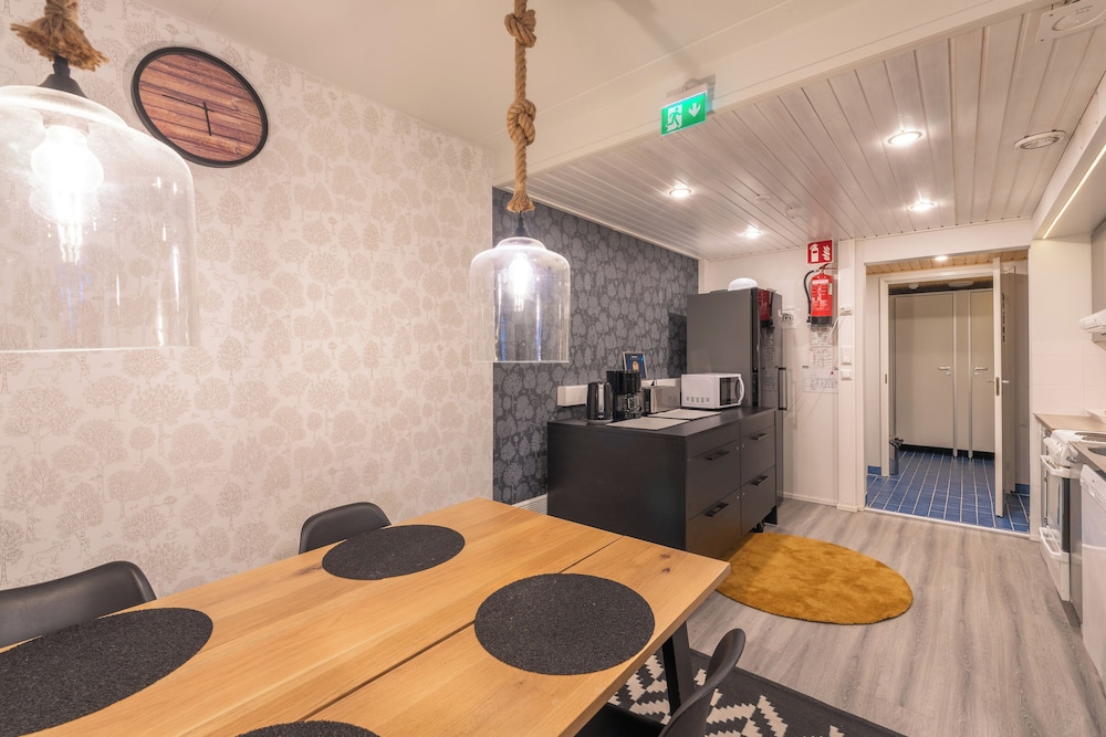 kuukkeli saariselka inn