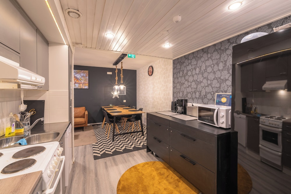 kuukkeli saariselka inn