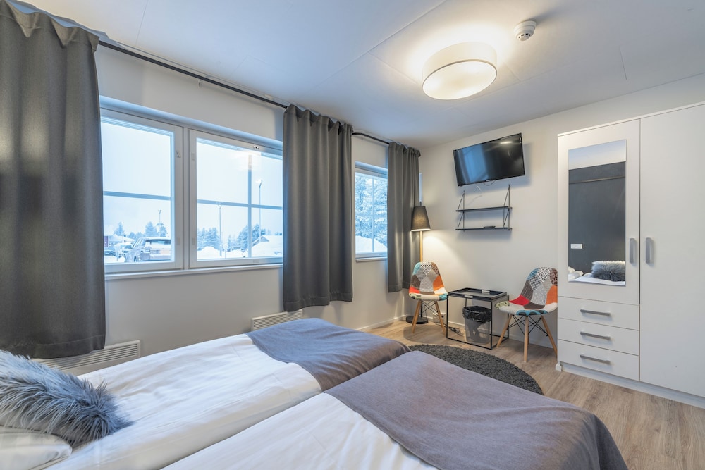 kuukkeli saariselka inn