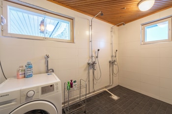 kuukkeli saariselka inn