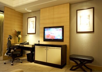 sheraton shanghai pudong riverside