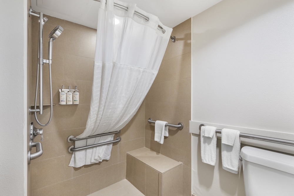 holiday inn express greencastle an ihg hotel