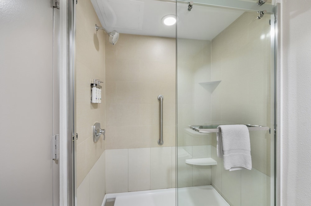holiday inn express greencastle an ihg hotel