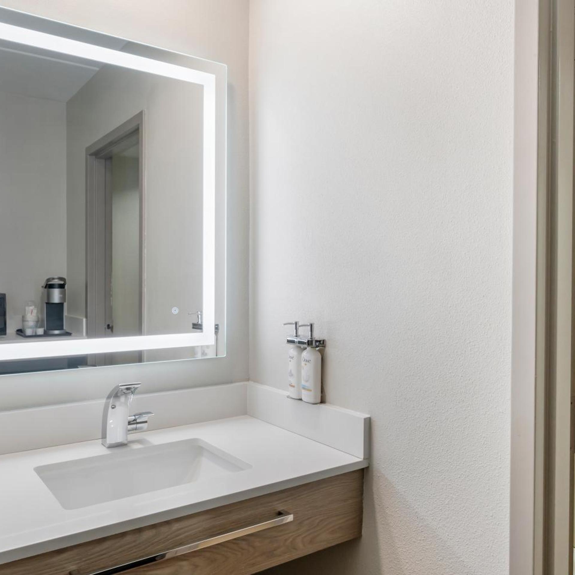holiday inn express greencastle an ihg hotel