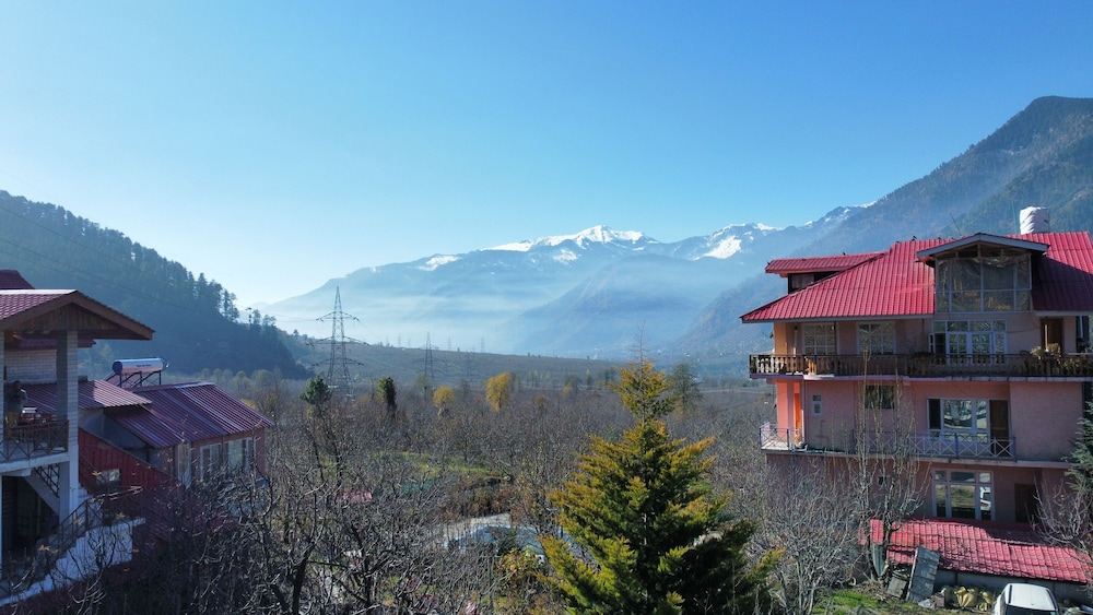 countryside himalayan resort manali
