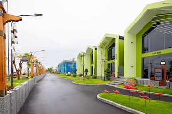 tran chau beach and resort