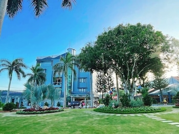 tran chau beach and resort