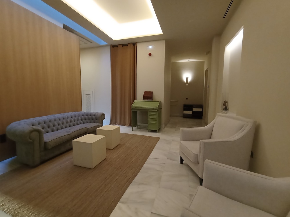 uma suites parada del marques